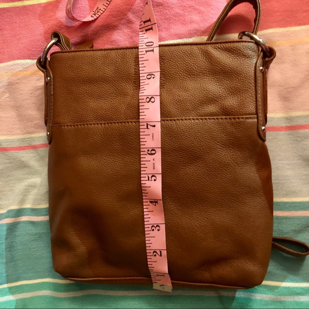 Light brown leather crossbody EUC - Picture 7 of 8